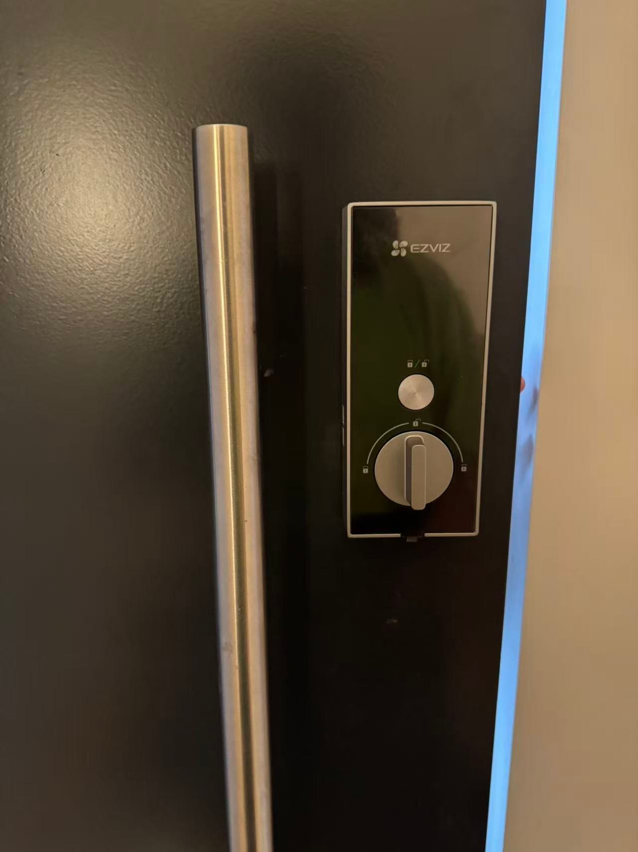 EZVIZ DL04PRO Interior